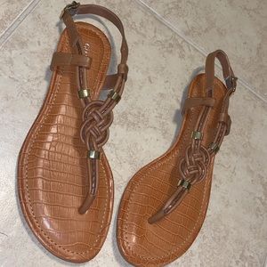 BRAND NEW Gianni Bini Sandals